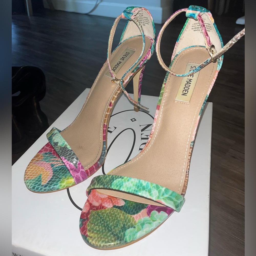 Steve Madden Vibrant Multicolor Strappy Heels